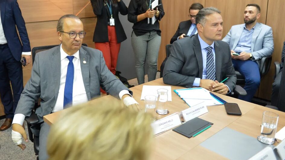 Governador Jorginho Mello com o ministro dos Transportes, Rena Filho