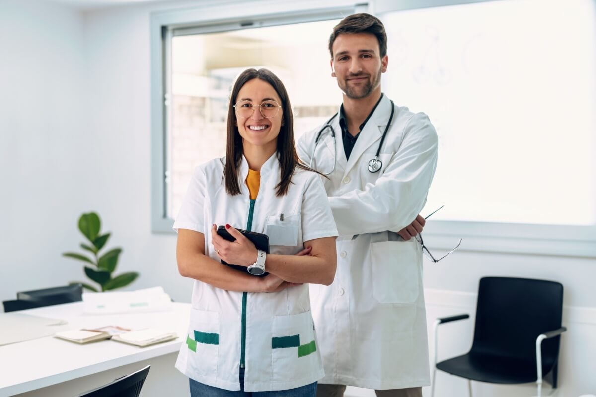 O setor de saúde é essencial para a manutenção da qualidade de vida (Imagem: Josep Suria | Shutterstock)