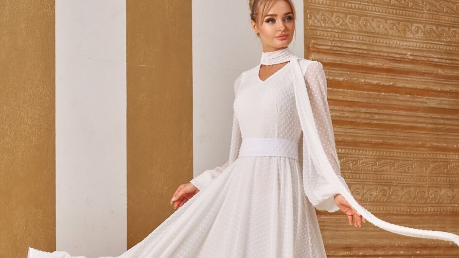 Os vestidos de festa para o inverno podem ser bonitos e quentinhos (Imagem: Dmitry_Tsvetkov | Shutterstock)