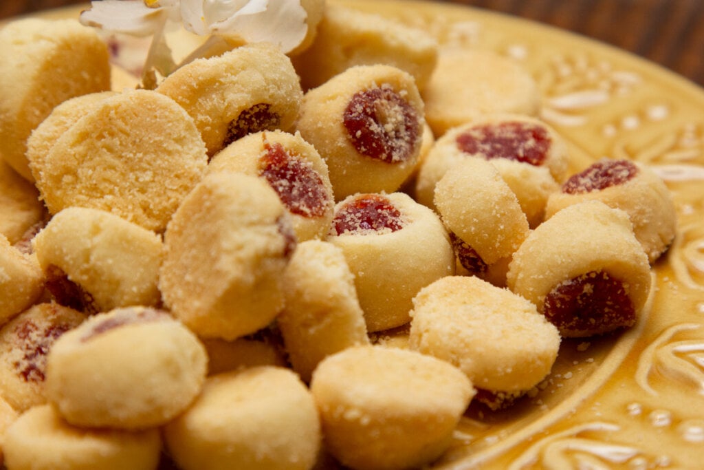 Biscoito amanteigado com goiabada (Imagem: Cantador | Shutterstock)