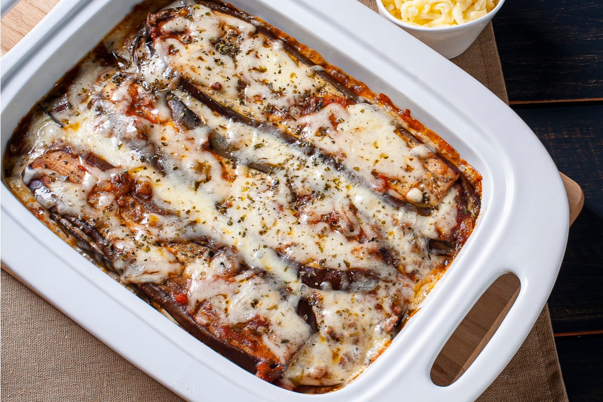 Lasanha de berinjela (Imagem: flanovais | Shutterstock)