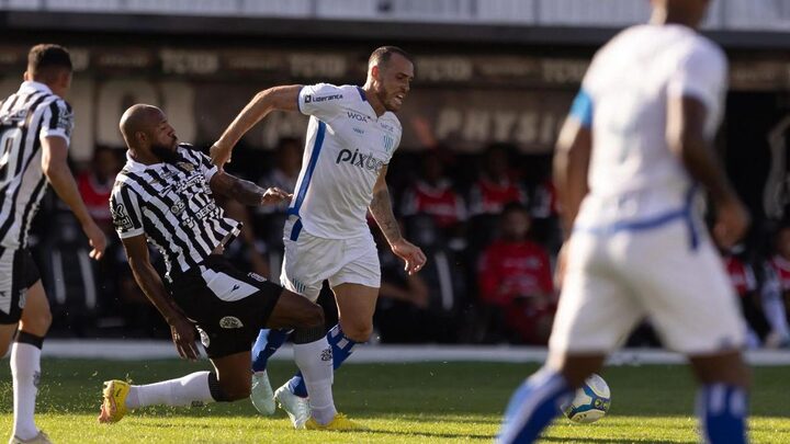 Avaí perde para a Ponte Preta (Foto: Diogo Reis, PontePress)