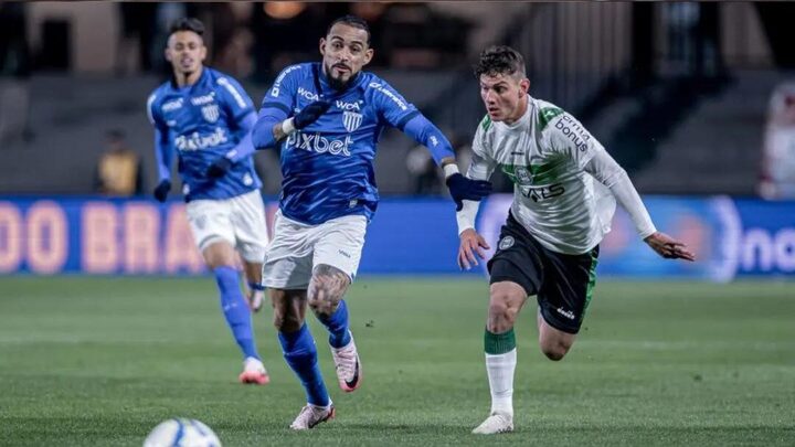 Avaí perde para o Coritiba (Foto: Léo Piva, Coritiba)
