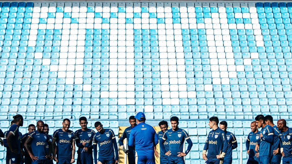 Avaí faz neste sábado o segundo jogo sob o comando do técnico Enderson Moreira (Foto: Leandro Boeira, Avaí FC)