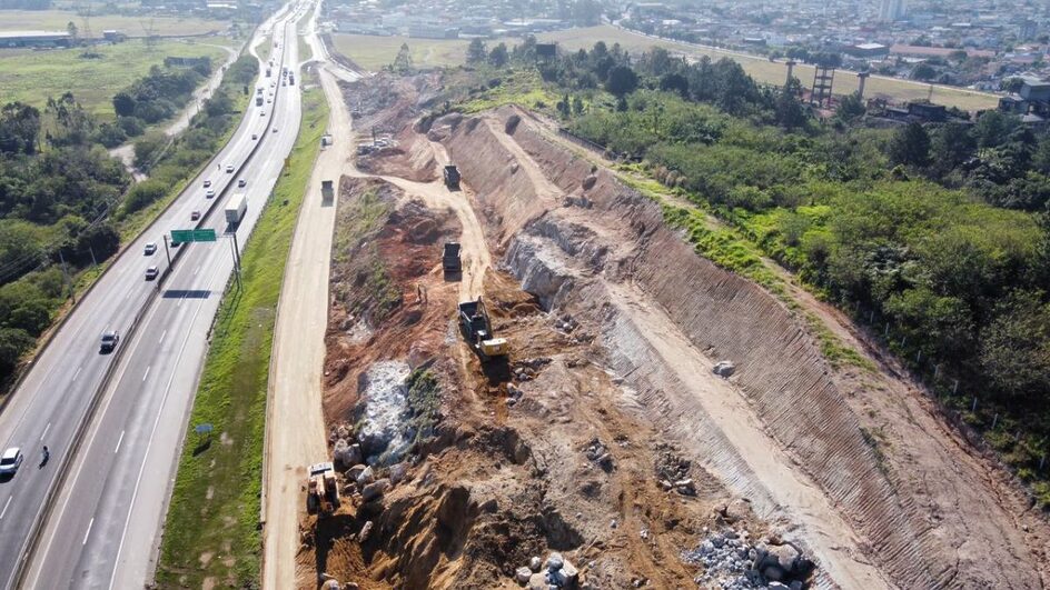 BR-101 será interditada para detonação de rochas