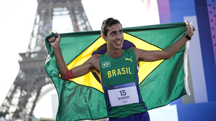 É Prata! Caio Bonfim da marcha atlética ganha medalha inédita para o Brasil nas Olimpíadas