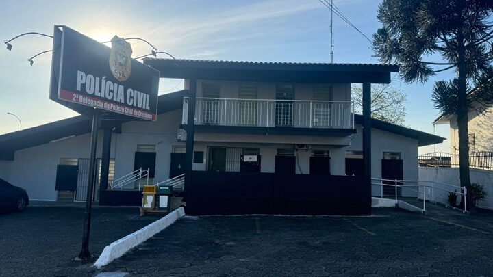 Indiciado teria desviado cerca de R$ 100 mil reais de empresa em Criciúma.