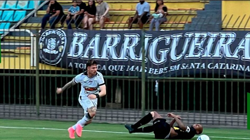 Figueirense perde para o Volta Redonda e está eliminado da Série C (Foto: reprodução, X, FFC)