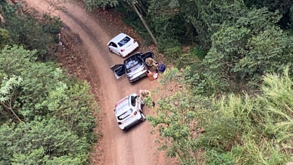 Mulher é trancada no porta-malas de carro durante assalto em Chapecó