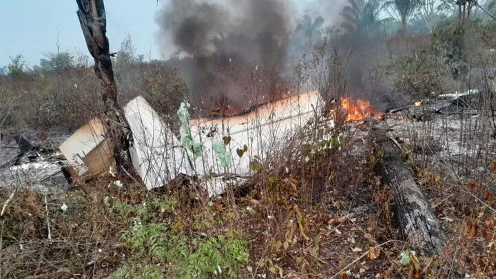 Queda de avião em fazenda deixa cinco mortos no Mato Grosso