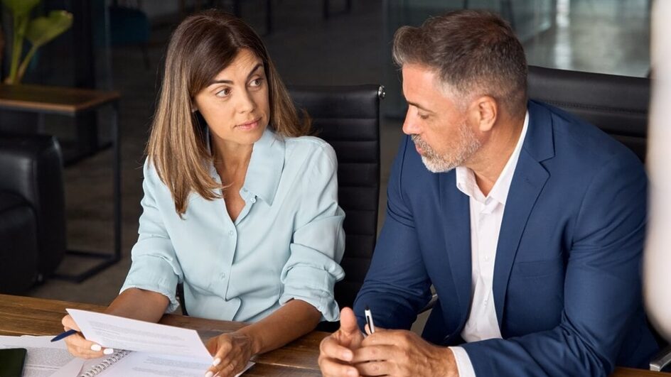 O processo de demissão de um funcionário deve ser manejado com cuidado (Imagem: Stock 4you | Shutterstock)