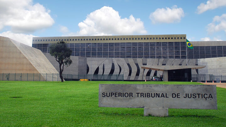 STJ divulga edital de concurso público com 400 vagas e salário inicial de R$ 12,4 mil