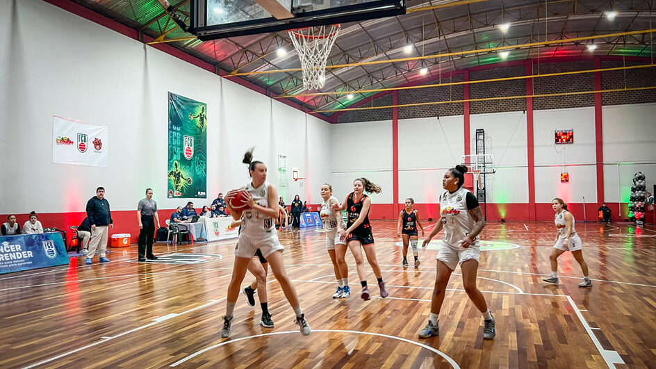 São José vence o Jaraguá na abertura do Catarinense de Basquete Feminino 2024