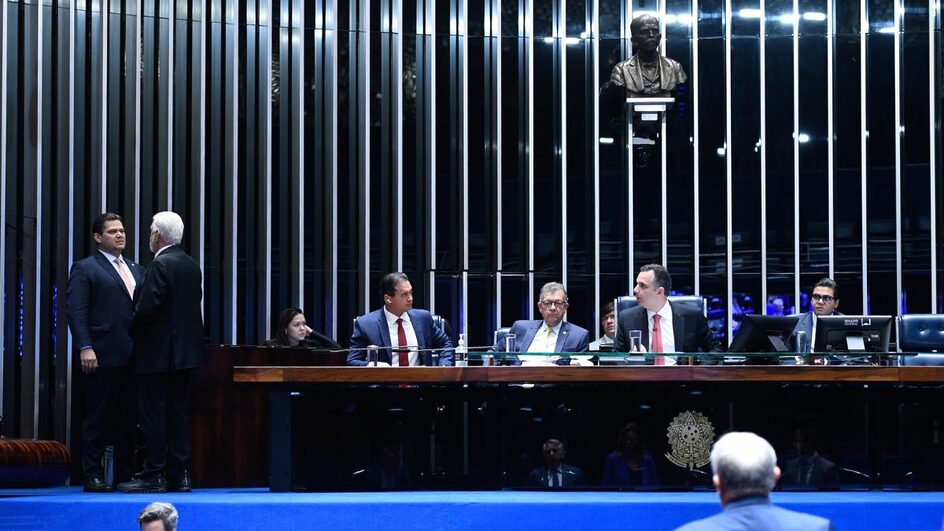 Senado aprovou PEC da Anistia nesta quinta-feira (Foto: Edilson Rodrigues/Agência Senado)