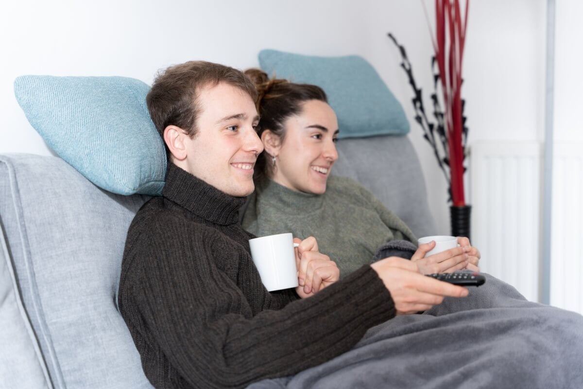 Os dias frios pedem conforto e filmes que aqueçam o coração (Imagem: Egoitz Bengoetxea | Shutterstock)