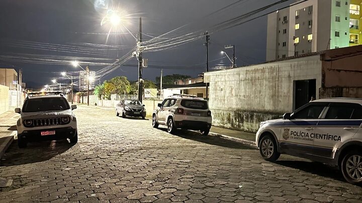 Criança de 1 ano é esfaqueada pela tia durante briga entre irmãs em SC