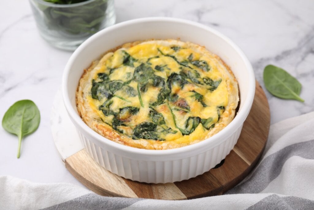 Quiche de batata-doce com espinafre (Imagem: New Africa | Shutterstock)