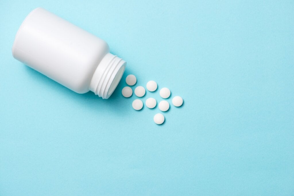 O cenário da AME mudou com novas terapias e medicações que interrompem a progressão da doença e promovem ganhos motores (Imagem: Makistock | Shutterstock)