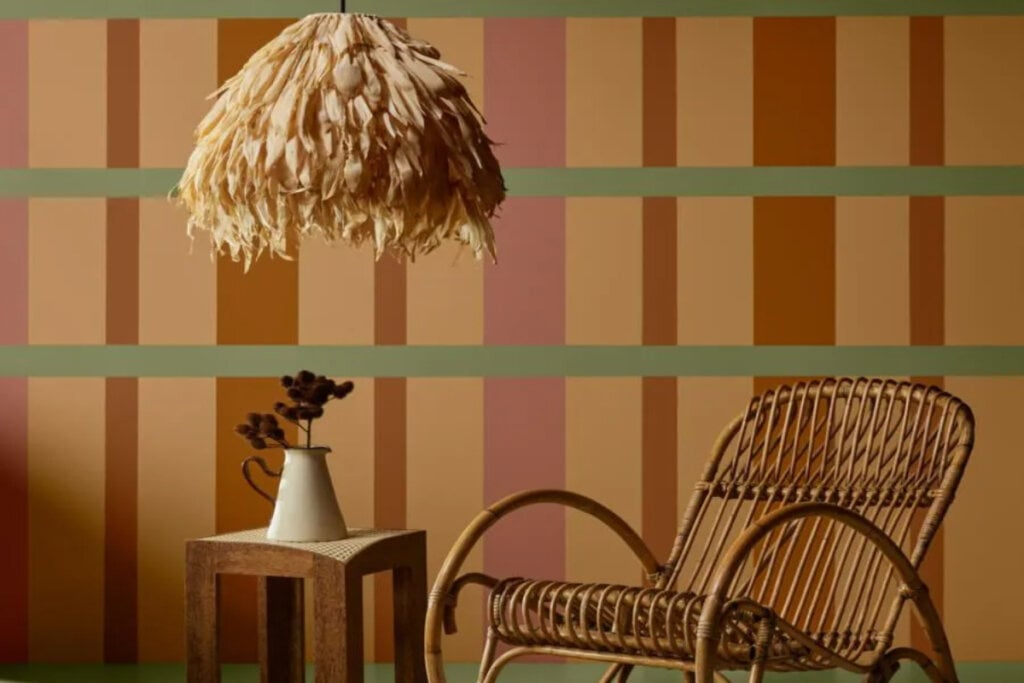 A combina&ccedil;&atilde;o de tons terrosos deixarou o ambiente mais confort&aacute;vel (Imagem: Andr&eacute; Klotz)