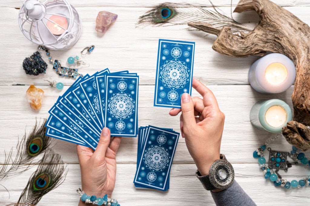 O tarot indica um período de renovação no amor (Imagem: Happy_Nati | Shutterstock)