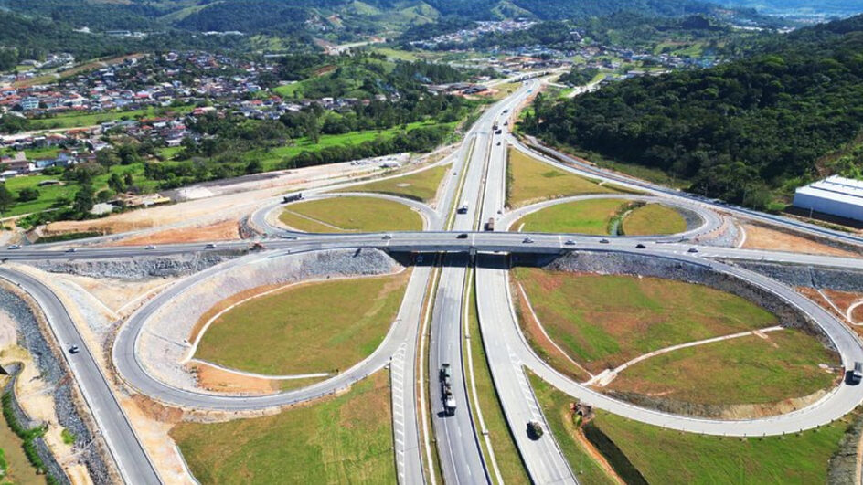 Acidentes na BR-101 caem 30% após inauguração do Contorno Viário de Florianópolis