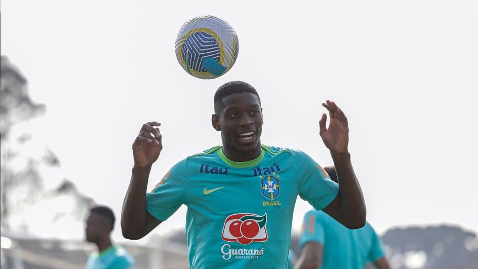 Seleção Brasileira fez seu último treinamento nesta quinta, em Curitiba, no CT do Athletico-PR. Luiz Henrique é a novidade no ataque (Foto: Rafael Ribeiro, CBF)