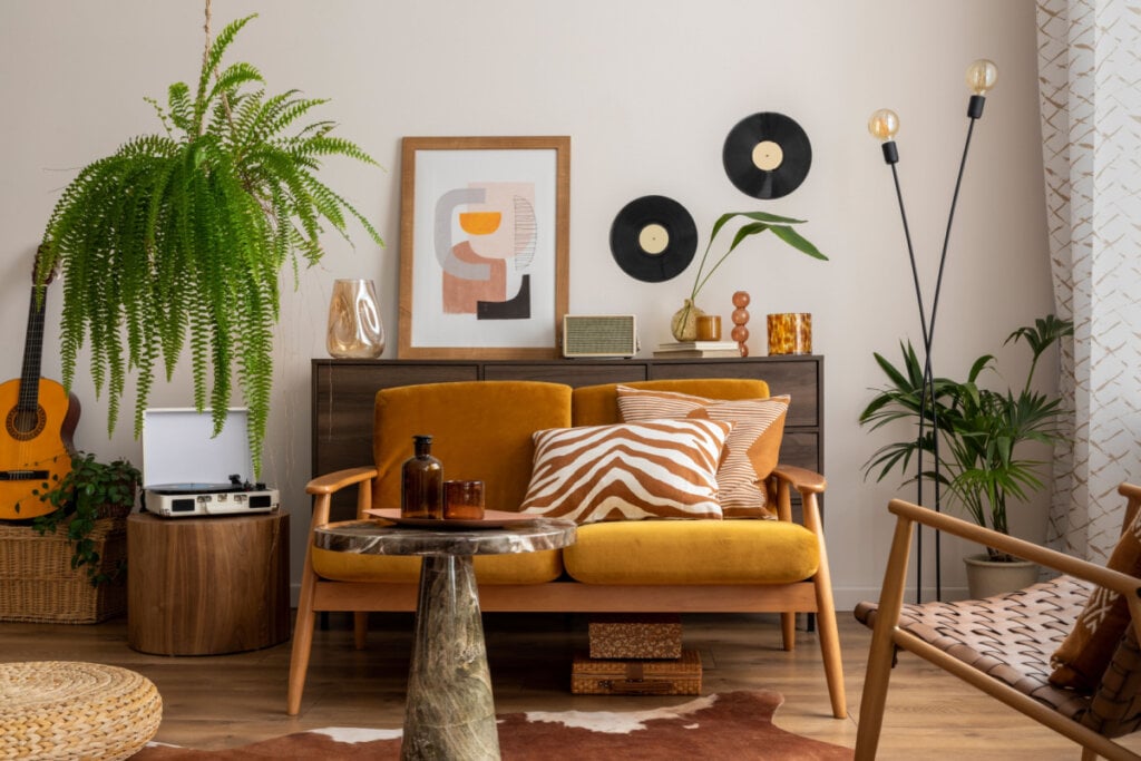 As plantas, conforme o Feng Shui, simbolizam crescimento e vitalidade (Imagem: Followtheflow | Shutterstock)