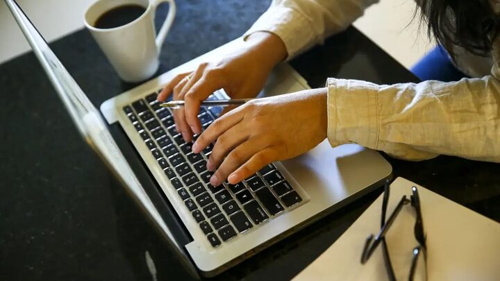 Empresas com atuação principal pela internet respondem por quase 25% dos novos negócios criados em SC no último ano (Foto: Marcelo Camargo, Agência Brasil)