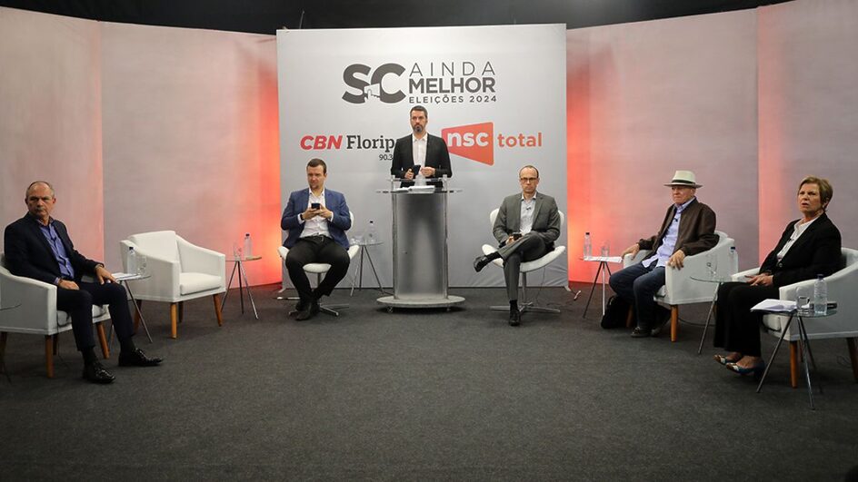 Debate em São José