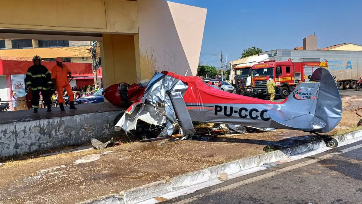 Queda de avião em Teresina (Foto PRF, Divulgação)