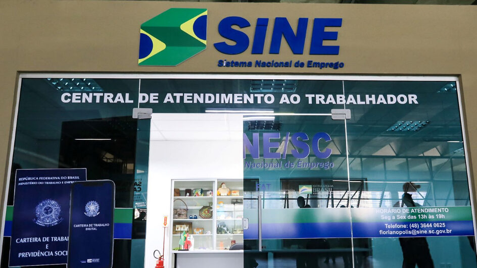 Santa Catarina tem 8.881 vagas abertas pelo Sine (Foto Divulgação, Ricardo Wolffenbüttel, SECOM)