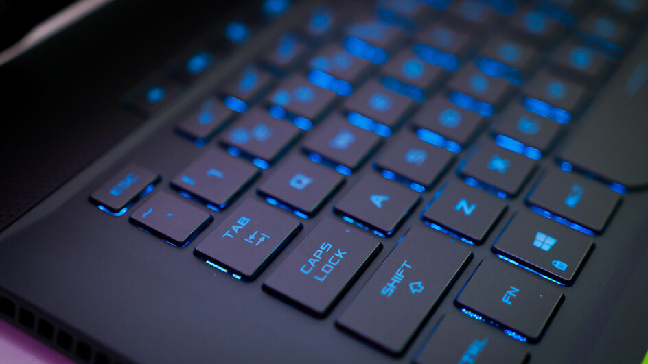 PF e escritório da família de Moraes sofrem ataque hacker após bloqueio do X no Brasil