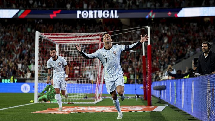 Cristiano Ronaldo chegou a 900 gols na carreira