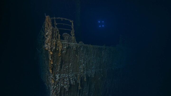 Imagem mostra a proa deteriorada do Titanic na expedição de 2024 que revelou o desaparecimento de uma parte da estrutura.