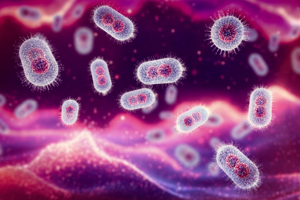Homens de 18 a 39 anos são os mais afetados pela mpox, mas há preocupações com infecções em crianças (Imagem: Naeblys | Shutterstock)