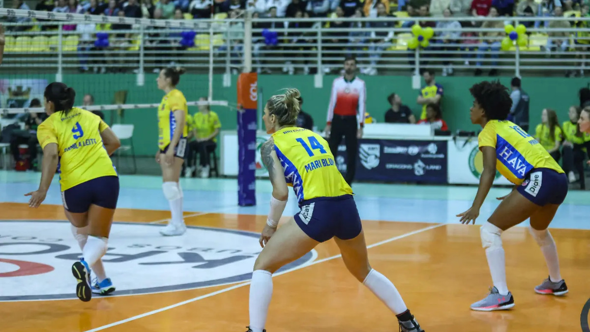 Brusque vence o Pinhalense e conquista bicampeonato catarinense de vôlei feminino (2)