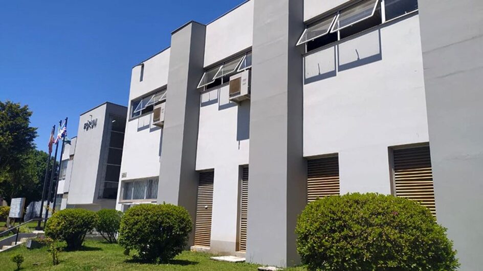 Matar um bebê teria sido o crime cometido pelo casal de cuidadores.