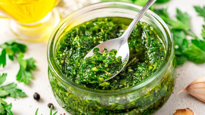 Chimichurri (Imagem: Svetlana Monyakova | Shutterstock)