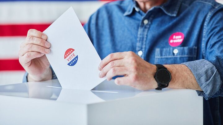 Primárias nas eleições americanas acontece para definir candidatos a presidência.