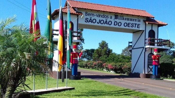 São João do Oeste e candidatos.