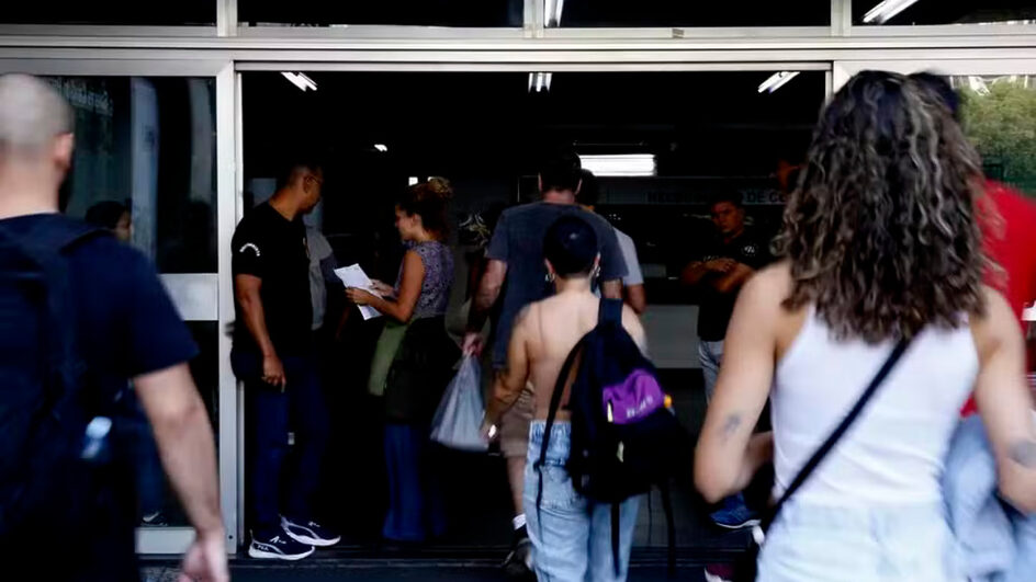 Justiça suspende divulgação das notas do bloco 4 do “Enem dos Concursos”