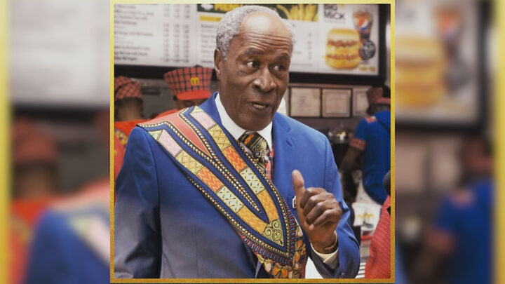 Morre John Amos