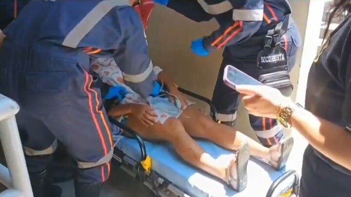 Mulher é esfaqueada pelo ex em local de votação em Aracaju (2)