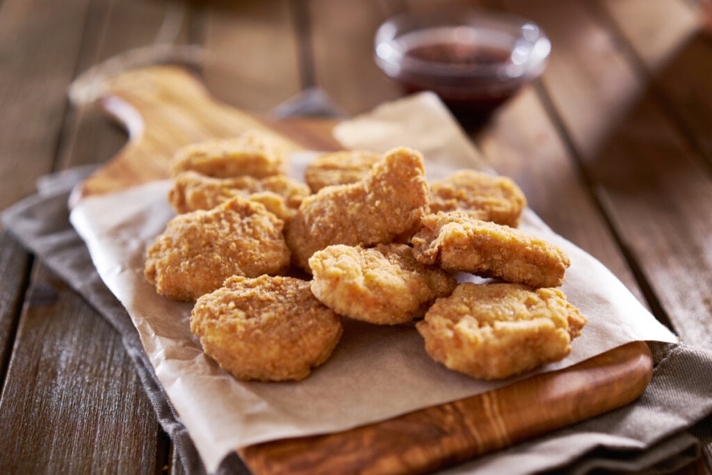 Nuggets de grão-de-bico (Imagem: Joshua Resnick | Shutterstock)