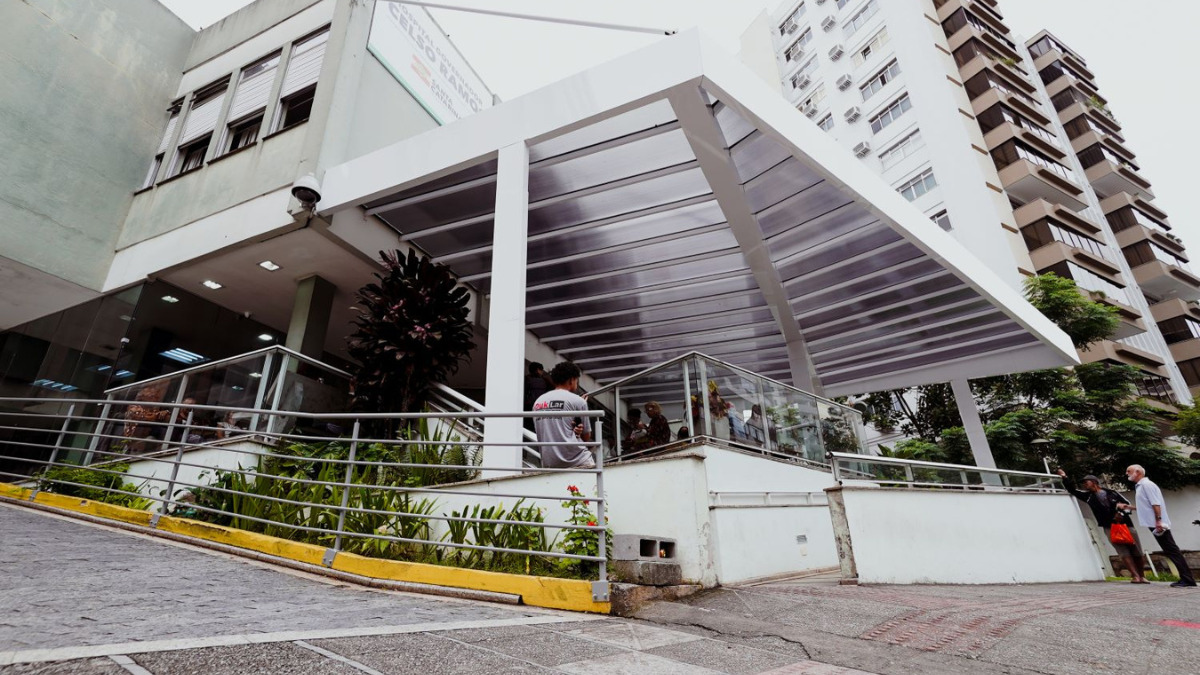 Pacientes-relatam-precariedade-e-falta-de-higiene-no-Hospital-Celso-Ramos-em-Florianopolis