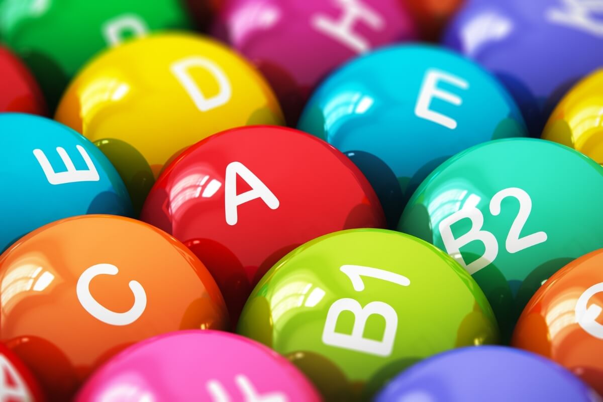 A alimentação diversificada é a melhor maneira de garantir a absorção de todas as vitaminas que o corpo precisa (Imagem: Oleksiy Mark | Shutterstock)