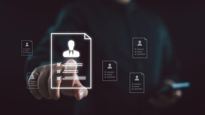 Conseguir uma vaga de emprego requer preparo e resiliência (Imagem: LookerStudio | Shutterstock)