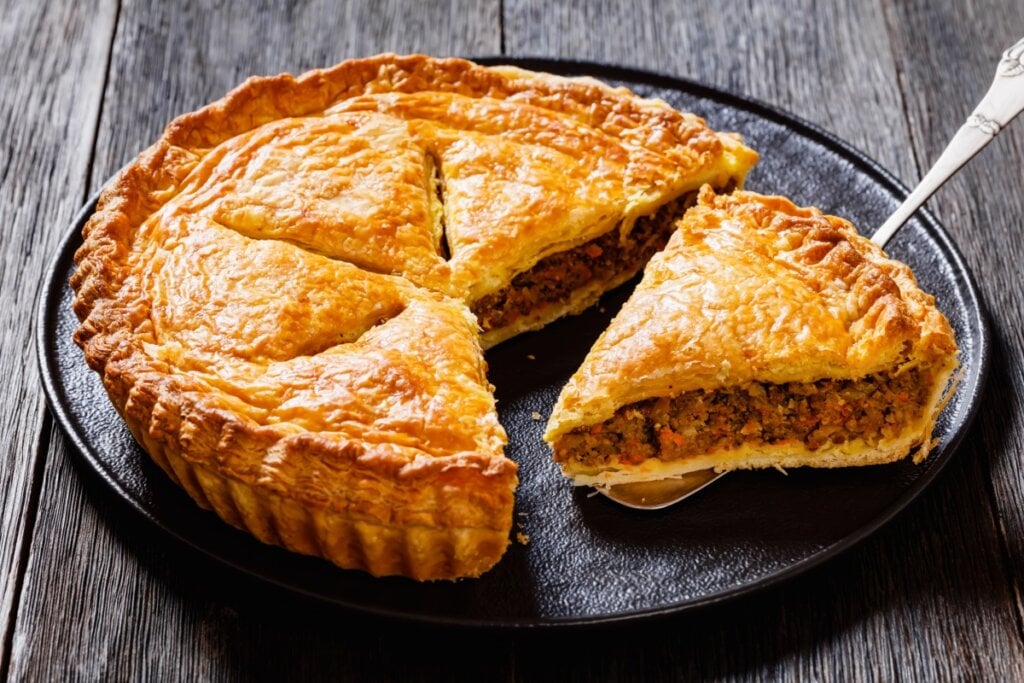 Empadão de carne moída (Imagem: from my point of view | Shutterstock)