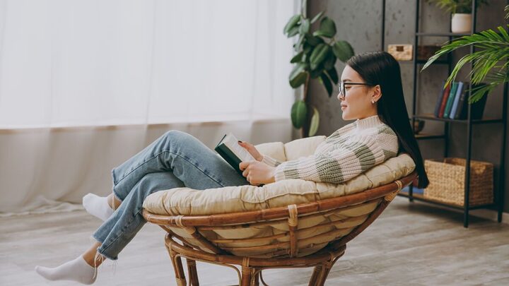 Veja livros que contextualizam cenários de conflitos globais que influenciam nosso cotidiano (Imagem: ViDI Studio | Shutterstock)
