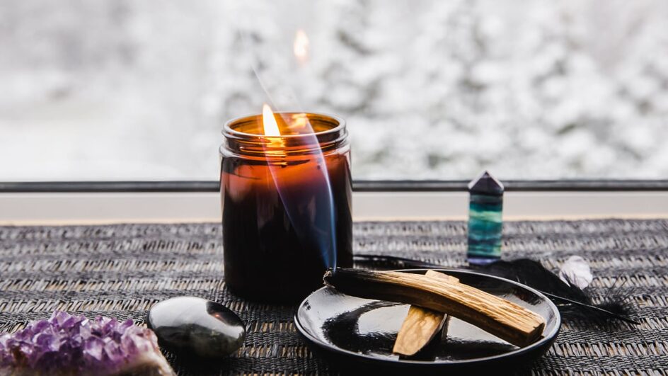 A limpeza energética elimina todas as energias negativas (Imagem: Roman Chazov | Shutterstock)